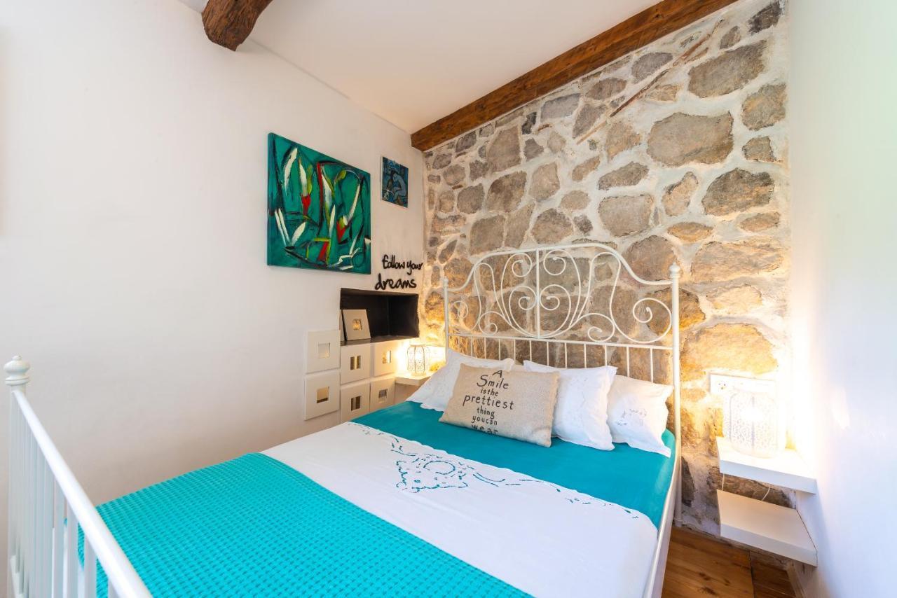 Villa Rustic Stone Begovi Dvori- 15 Minutes To