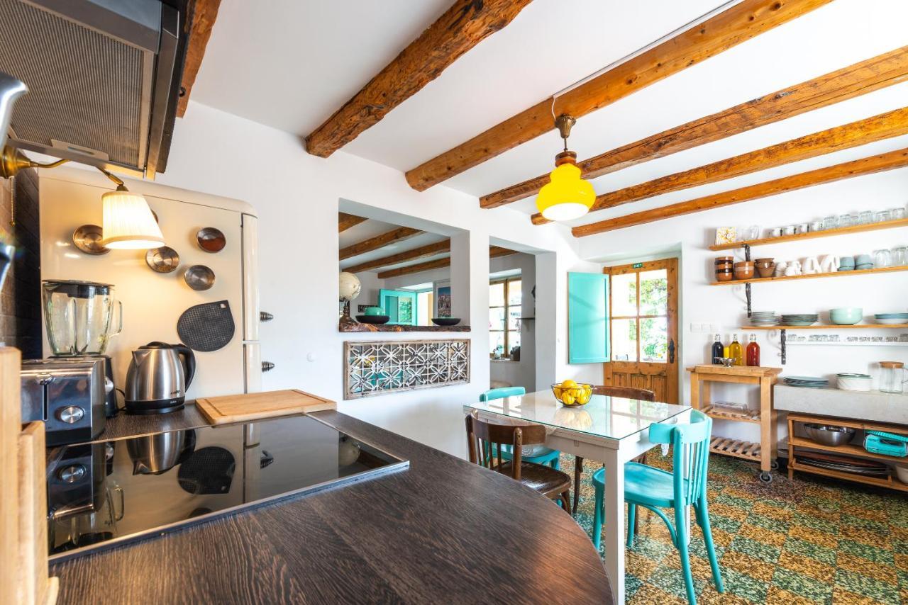 Villa Rustic Stone Begovi Dvori- 15 Minutes To