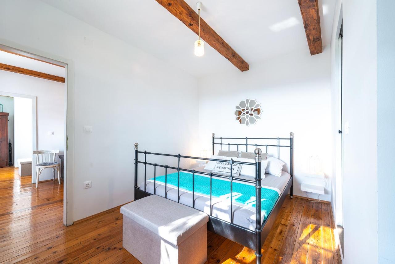 Villa Rustic Stone Begovi Dvori- 15 Minutes To *